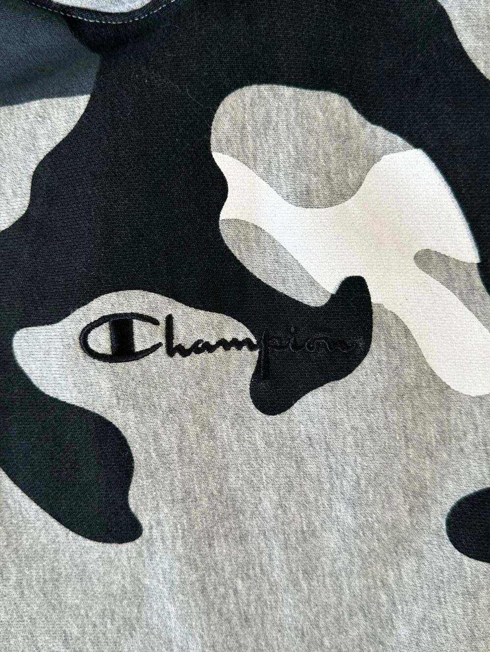 VTG Champion Men's Heavy Gray Camo Hoodie Reverse Weave - Large - Picture 4 of 8